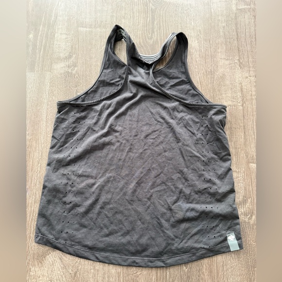 Rabbit tank - Picture 2 of 3